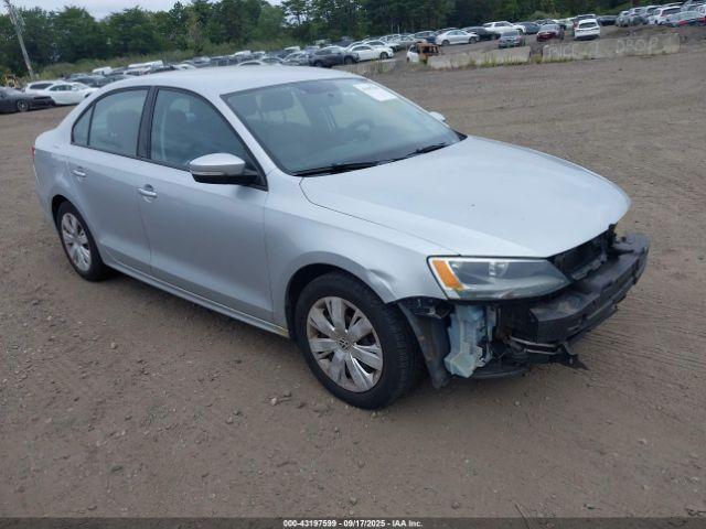  Salvage Volkswagen Jetta