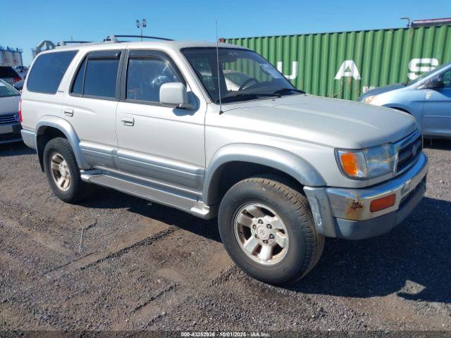  Salvage Toyota 4Runner