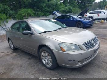  Salvage Nissan Altima