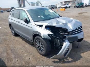  Salvage Volkswagen Tiguan