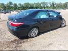Toyota Camry Le Image 8