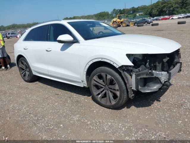  Salvage Audi Q8