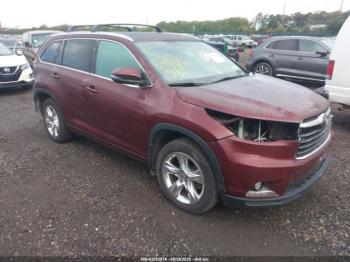 Salvage Toyota Highlander