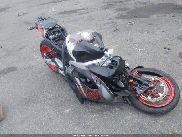  Salvage Aprilia Rs