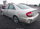 Toyota Camry Le Image 3