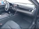 Toyota Camry Le Image 3