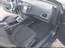 Chrysler 200 Limited Image 11