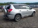 Toyota RAV4 Image 15