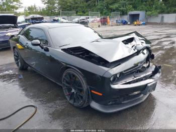  Salvage Dodge Challenger