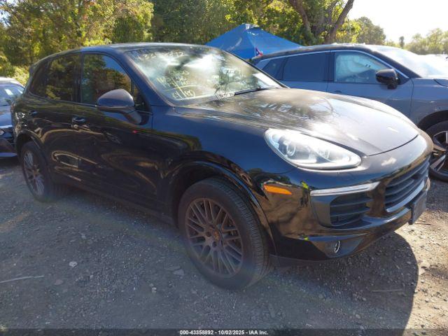  Salvage Porsche Cayenne