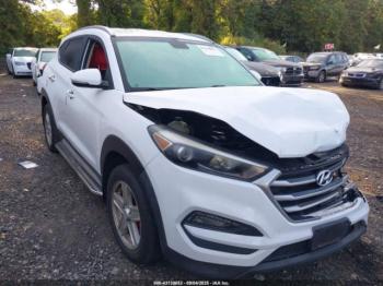  Salvage Hyundai TUCSON