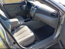 Toyota Camry Le Image 5
