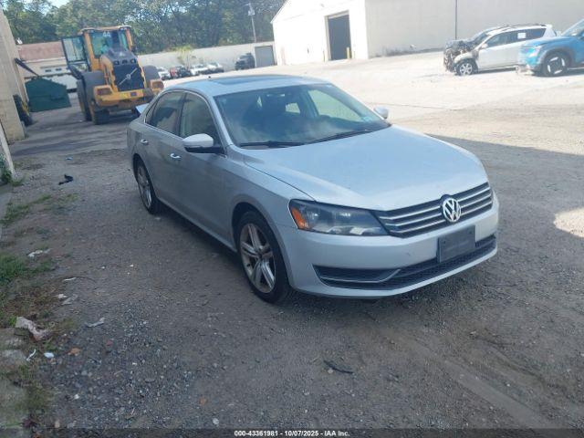  Salvage Volkswagen Passat