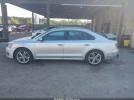 Volkswagen Passat 1.8t Se Image 12