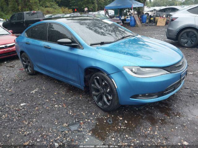  Salvage Chrysler 200