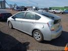 Toyota Prius Two Image 6