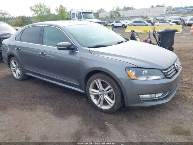 Salvage Volkswagen Passat