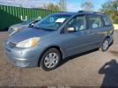Toyota Sienna Ce Image 2