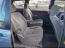 Toyota Sienna Ce Image 8