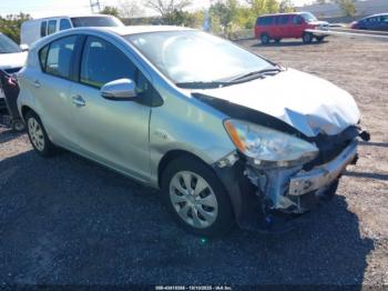 Salvage Toyota Prius c