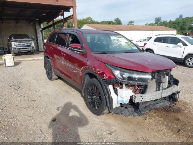  Salvage Toyota Highlander