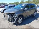 Toyota RAV4 Le Image 12