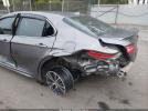 Toyota Camry Se Image 14