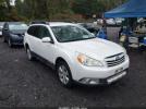 Subaru Outback 2.5i Limited Image 1