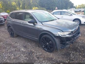  Salvage Volkswagen Tiguan