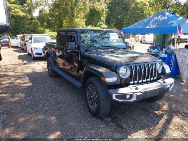  Salvage Jeep Gladiator