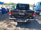 Jeep Gladiator Overland 4x4 Image 8