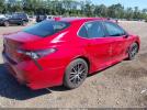Toyota Camry Se Image 8