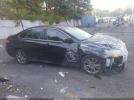 Toyota Camry Se Image 11
