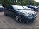 Chrysler 200 Limited Image 1