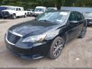Chrysler 200 Limited Image 3