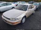 Toyota Camry Le Image 4