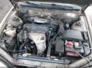 Toyota Camry Le Image 11