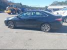 Toyota Camry Se Image 11