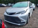 Toyota Sienna Le Image 10