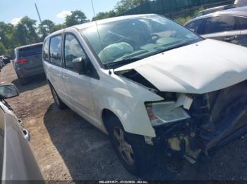  Salvage Dodge Grand Caravan