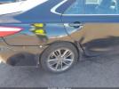 Toyota Camry Se Image 12
