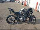 Kawasaki Zr900 Image 11