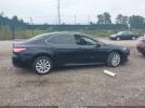 Toyota Camry Le Image 16