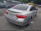 Toyota Camry Se Image 9