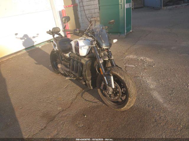  Salvage Triumph Motorcycle Rocket 3