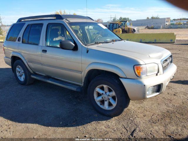  Salvage Nissan Pathfinder