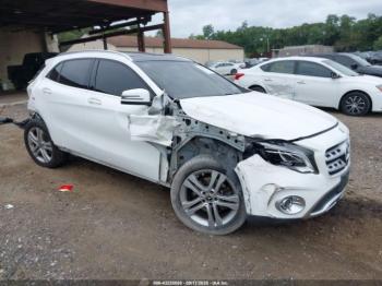  Salvage Mercedes-Benz GLA
