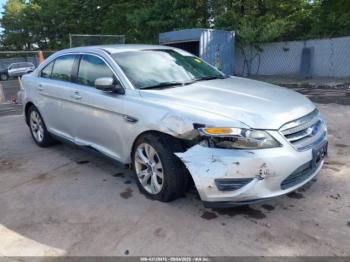  Salvage Ford Taurus
