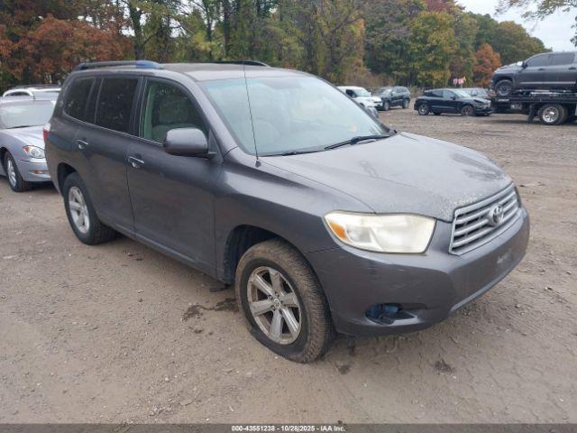  Salvage Toyota Highlander