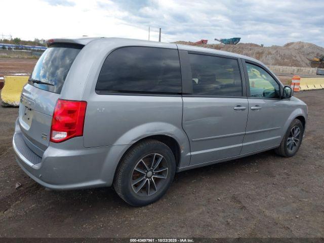Dodge Grand Caravan Gt Image 4